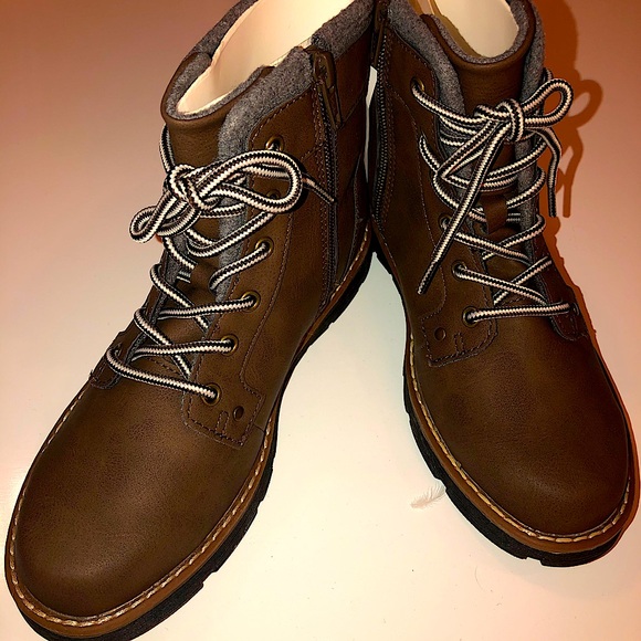 FLEECE-LINED BOOTS FOR BOYS - Picture 2 of 15